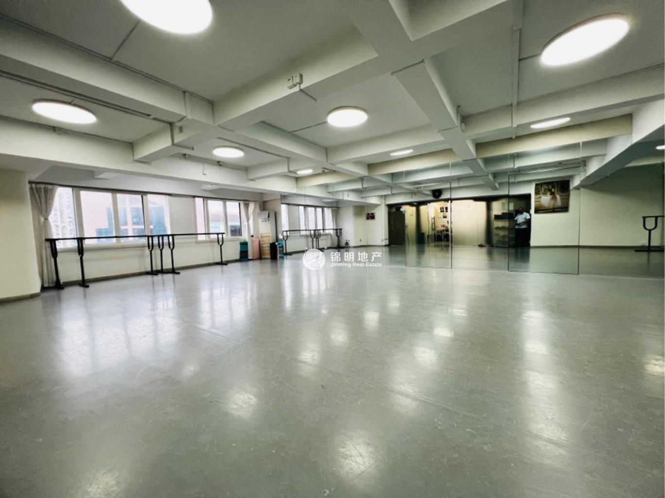 斜土路华业大厦225平米写字楼出租